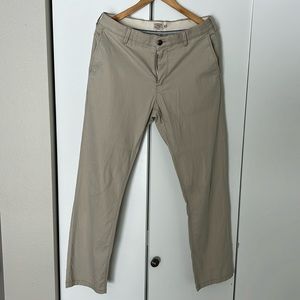 Faherty Island Life Chino